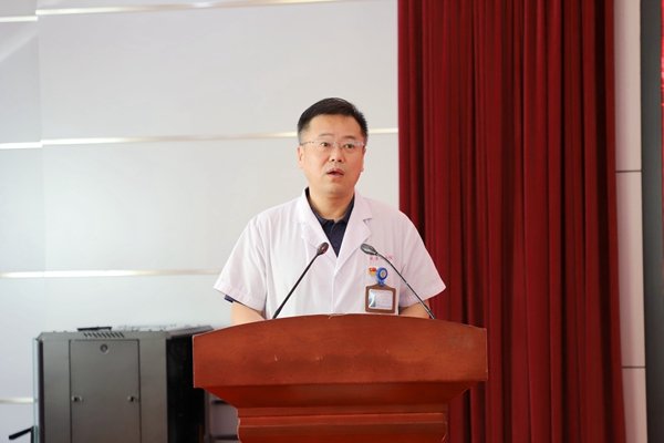 何丽 来源